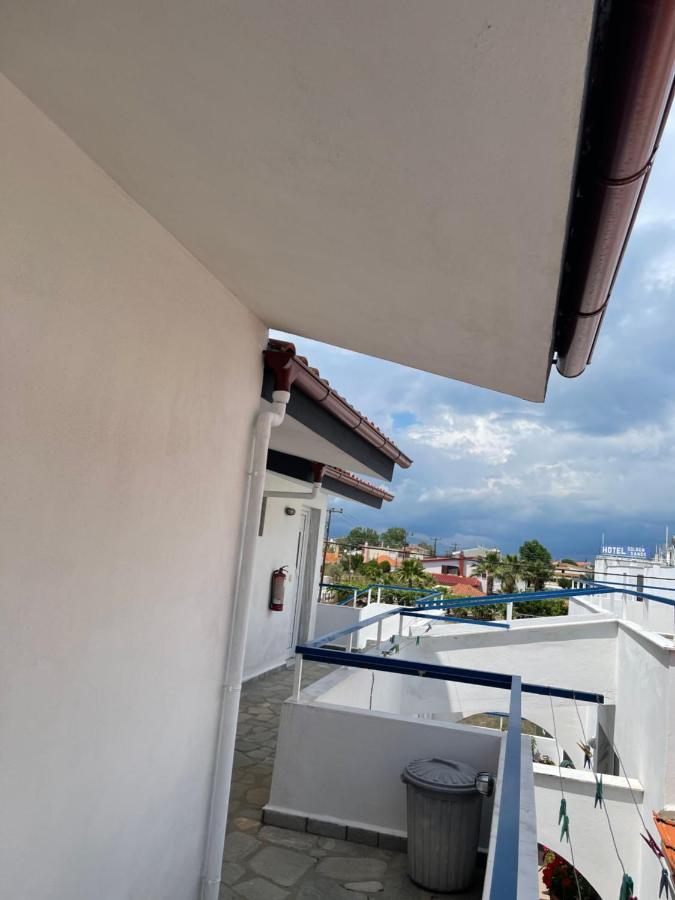 Artemis Hotel Apartments Keramotí Esterno foto