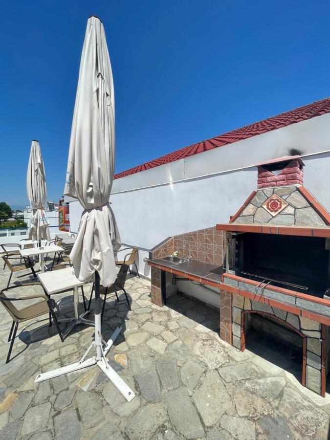 Artemis Hotel Apartments Keramotí Esterno foto